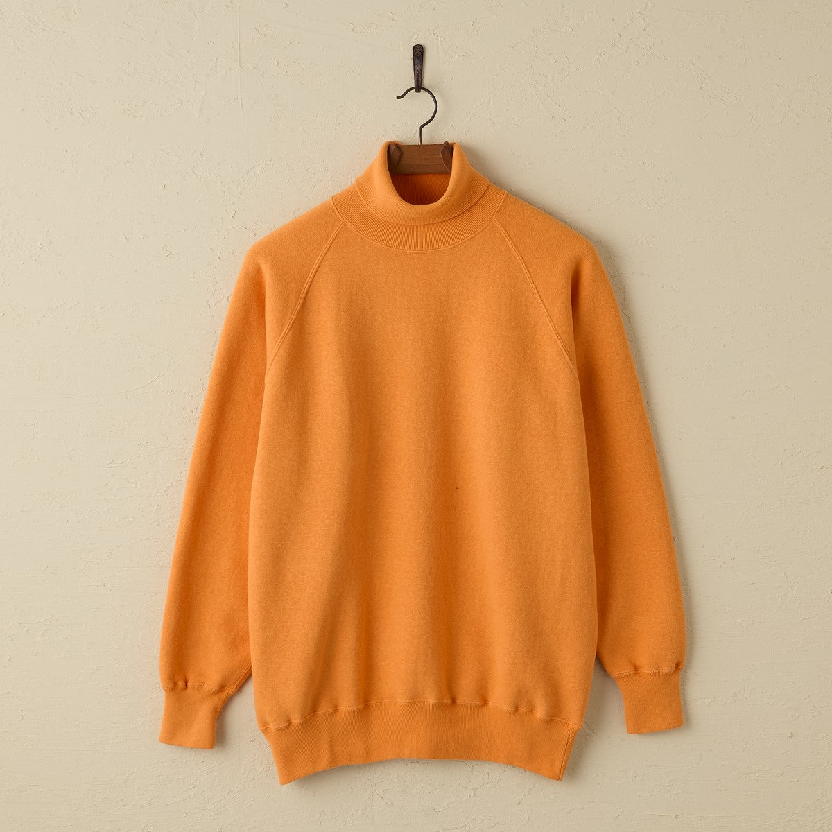 lot.86013 "LOOP WHEEL”TURTLENECK SWEAT SHIRTS<FADE ORANGE>